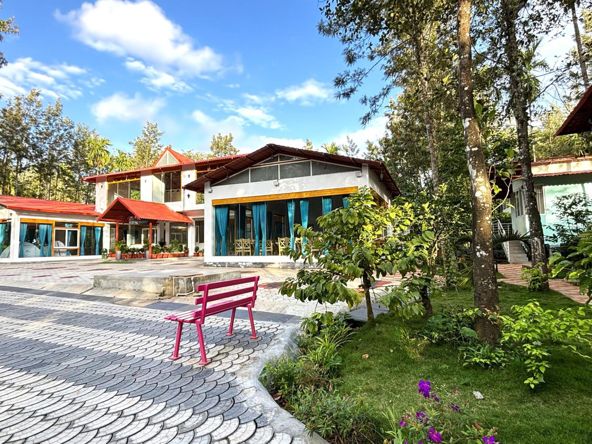 Ecstasy Tent Stay With Swimming Pool & Common Washroom Chikmagalūr 外观 照片